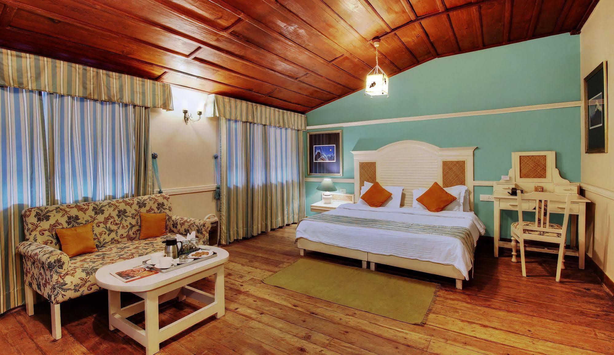 Hotel Chevron Fairhavens, Nainital Exterior foto