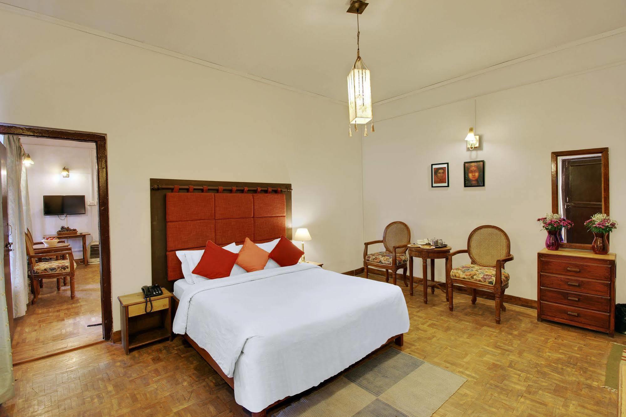 Hotel Chevron Fairhavens, Nainital Exterior foto