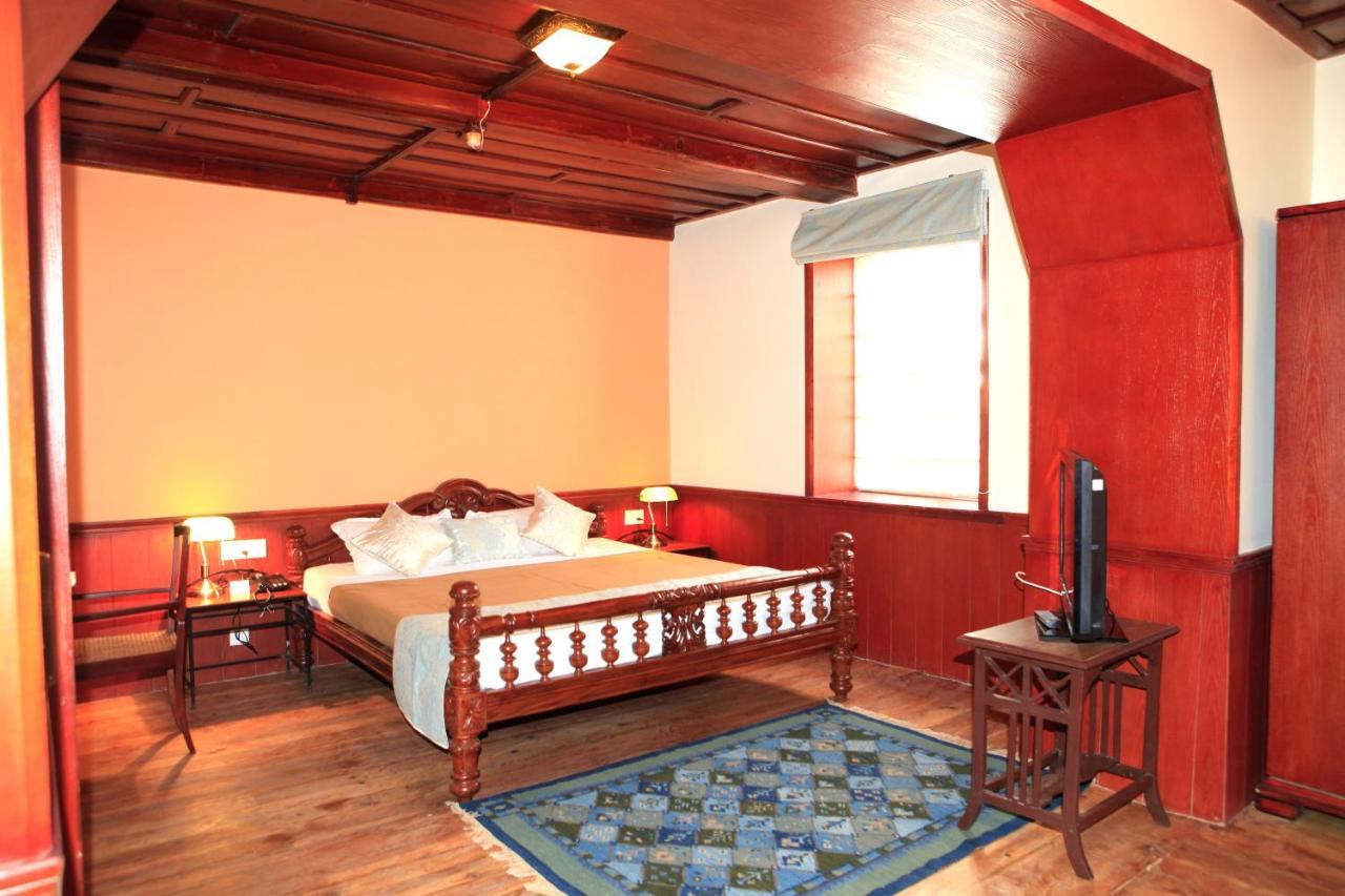 Hotel Chevron Fairhavens, Nainital Exterior foto